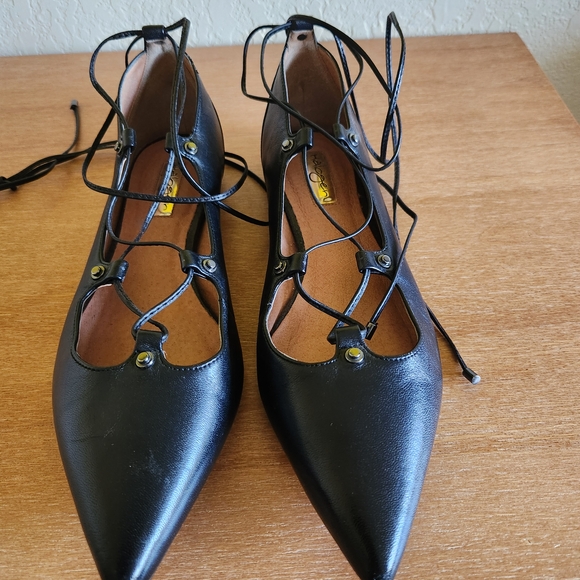 Halogen Black Lace-Up Flats - Picture 1 of 5